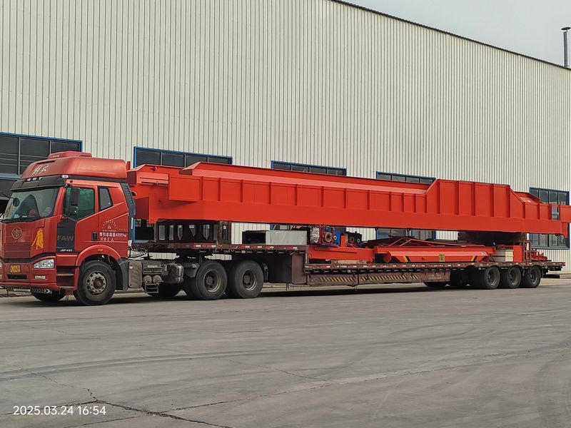 通用橋式起重機 QDXX32/5t—19.5m 電動單梁橋式起重機 2臺 LD10t—16.5m 制作完成，發(fā)往河北石家莊交付客戶使用。